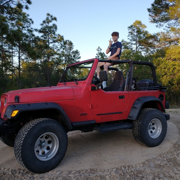 My Entire closet is 5.00! Make me an offer and I'll accept - Picture 10 of 10